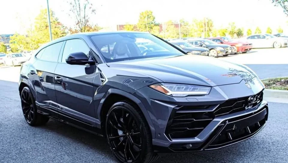 2022 Lamborghini Urus - Image 3 of 12
