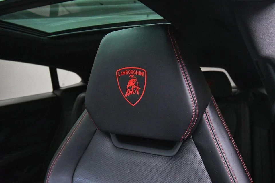 2022 Lamborghini Urus - Image 7 of 7