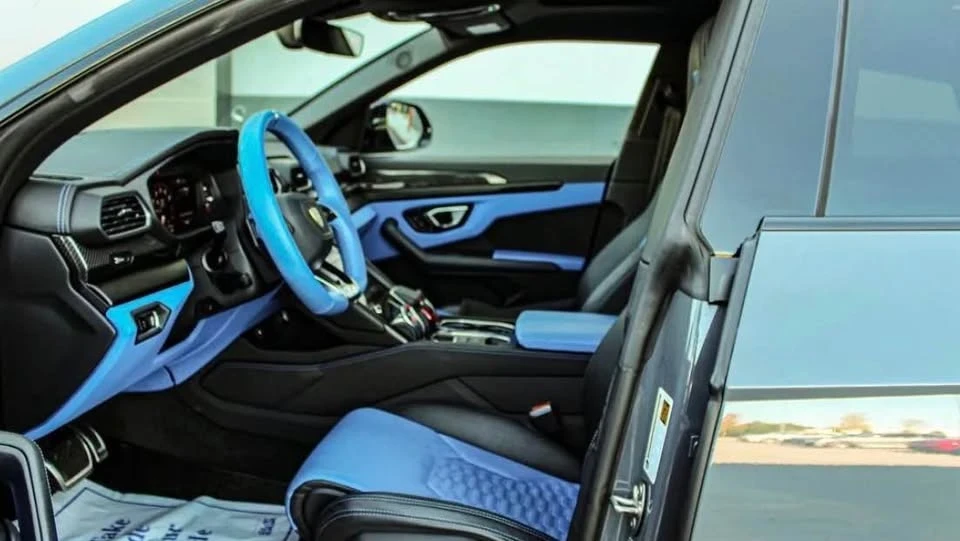 2022 Lamborghini Urus - Image 8 of 12