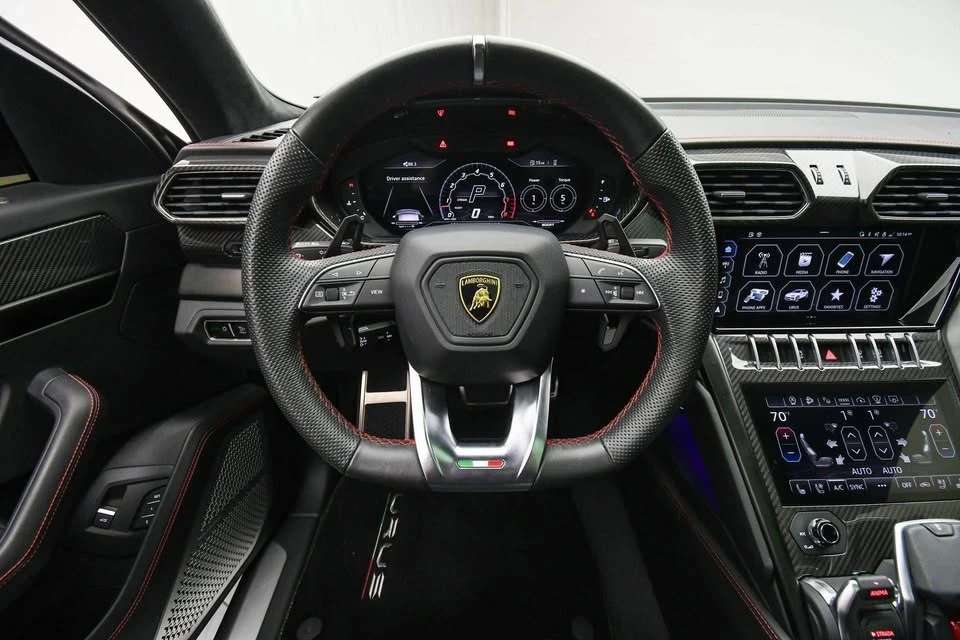 2022 Lamborghini Urus - Image 5 of 7