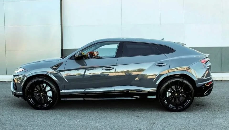 2022 Lamborghini Urus - Image 4 of 12