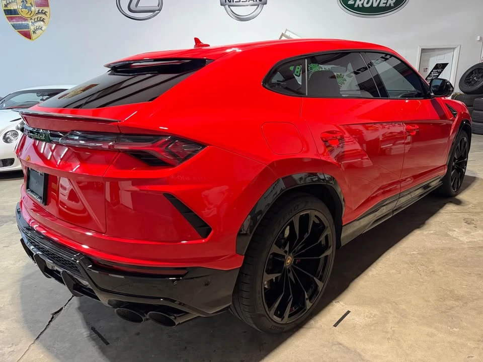 2022 Lamborghini Urus - Image 5 of 14