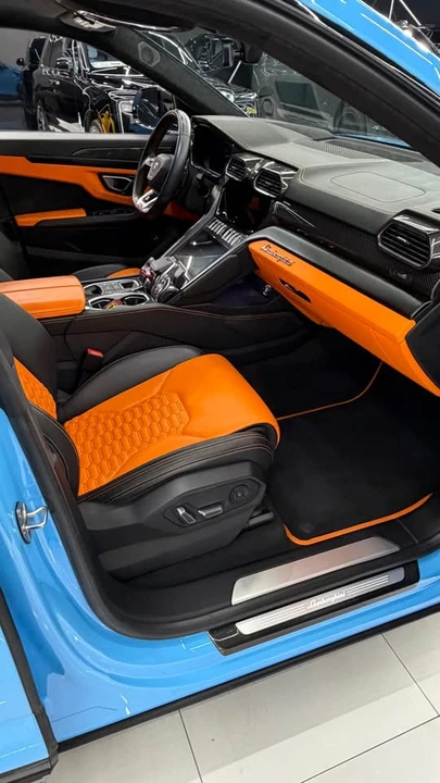 2022 Lamborghini Urus - Image 10 of 13
