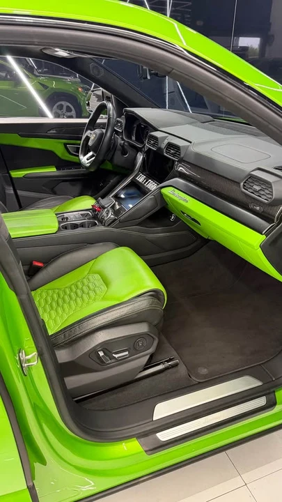 2022 Lamborghini Urus - Image 10 of 14