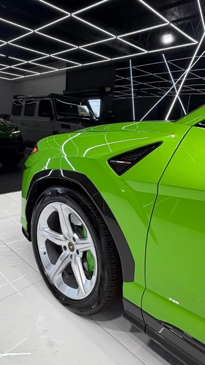 2022 Lamborghini Urus - Image 14 of 14