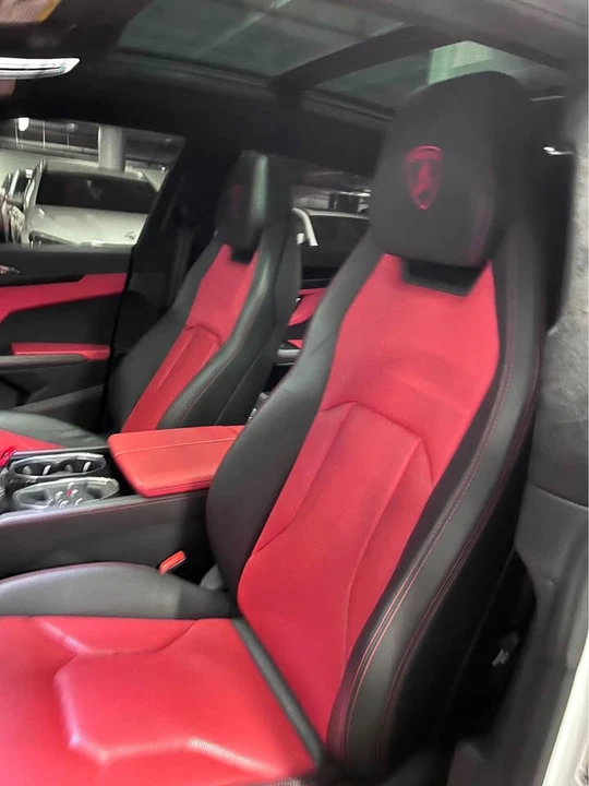 2022 Lamborghini Urus - Image 7 of 10