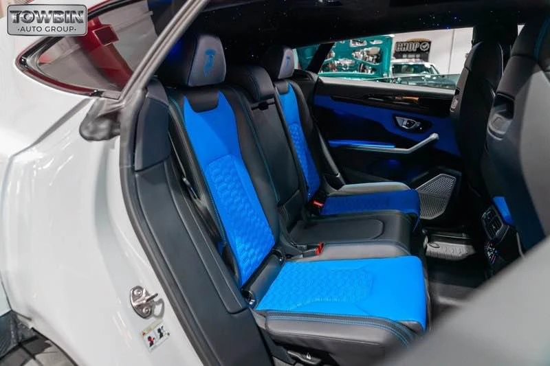 2022 Lamborghini Urus - Image 17 of 18