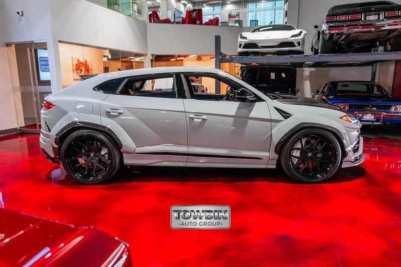 2022 Lamborghini Urus - Image 8 of 18