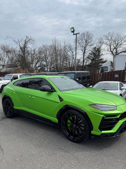 2022 Lamborghini Urus - Image 3 of 7