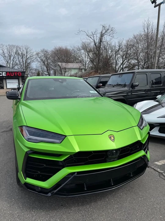 2022 Lamborghini Urus - Image 2 of 7
