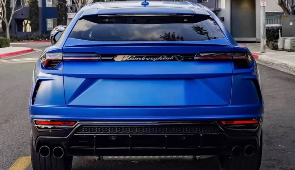 2022 Lamborghini Urus - Image 2 of 6