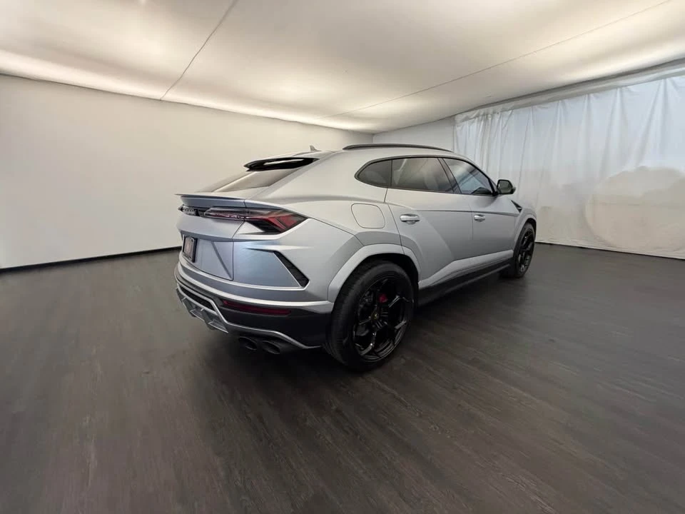 2022 Lamborghini Urus - Image 4 of 6