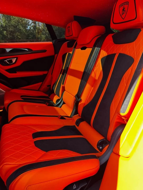 2022 Lamborghini Urus - Image 8 of 14