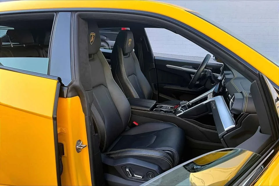 2022 Lamborghini Urus - Image 7 of 13
