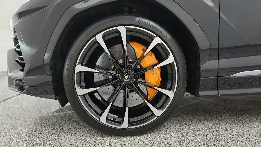 2022 Lamborghini Urus - Image 6 of 10
