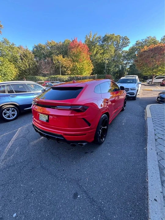 2022 Lamborghini Urus - Image 6 of 12