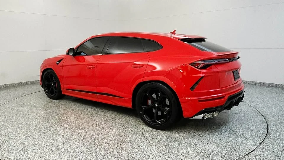 2022 Lamborghini Urus - Image 5 of 12