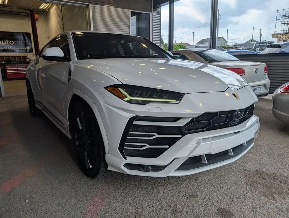 2022 Lamborghini Urus - Image 3 of 10