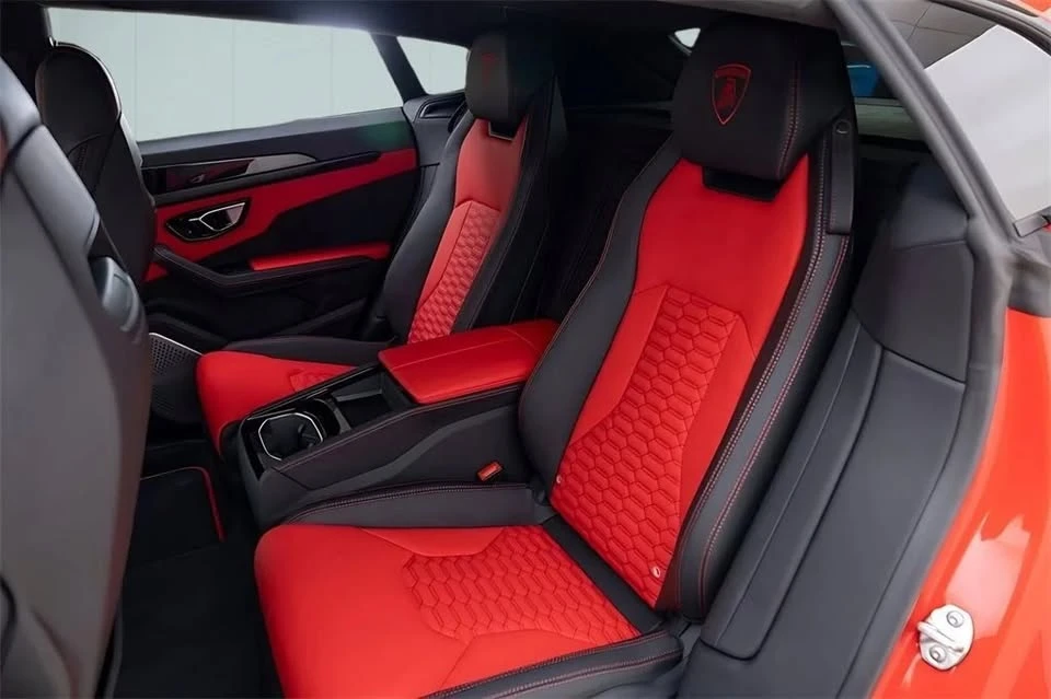 2022 Lamborghini Urus - Image 12 of 18