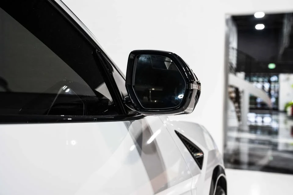2022 Lamborghini Urus - Image 9 of 20