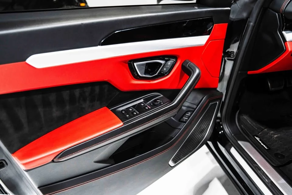 2022 Lamborghini Urus - Image 19 of 20