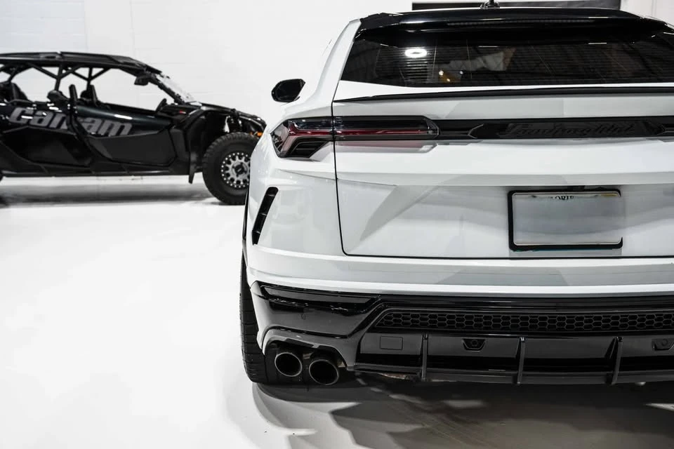 2022 Lamborghini Urus - Image 7 of 20