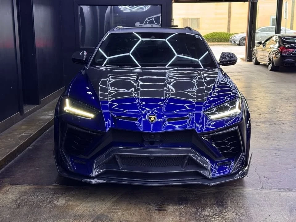2022 Lamborghini Urus - Image 4 of 10
