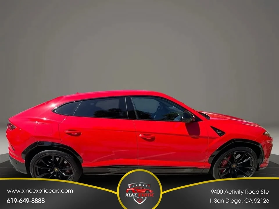 2022 Lamborghini Urus - Image 2 of 18