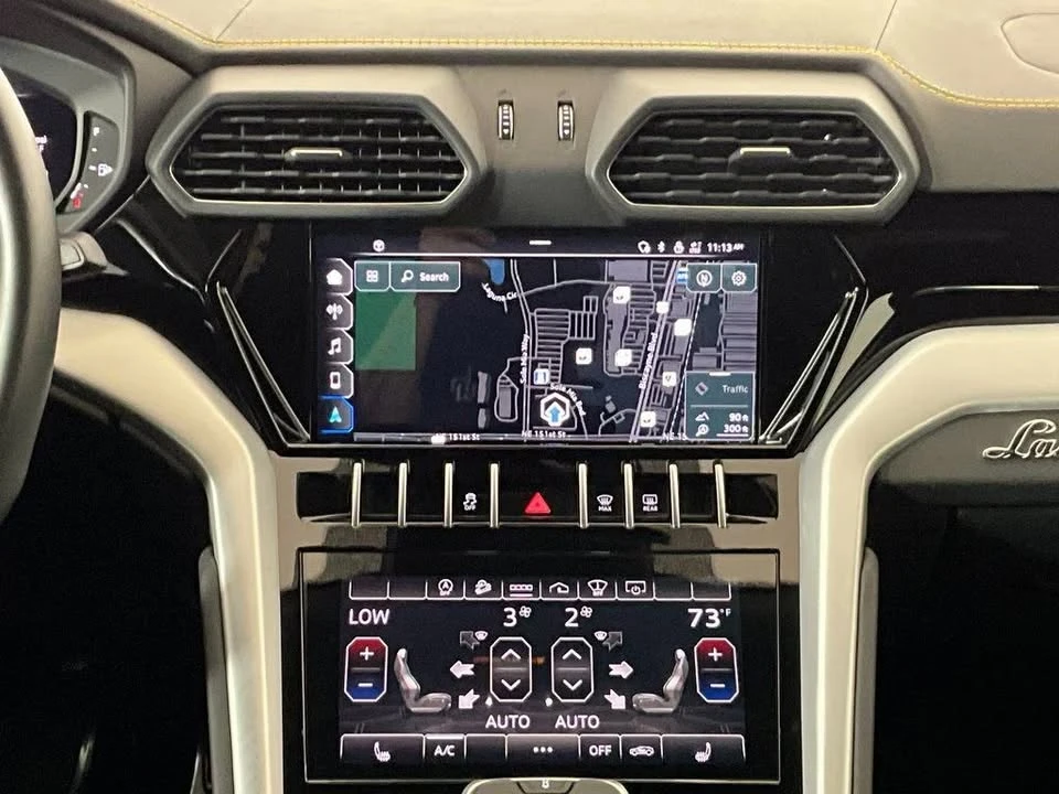 2022 Lamborghini Urus - Image 11 of 19