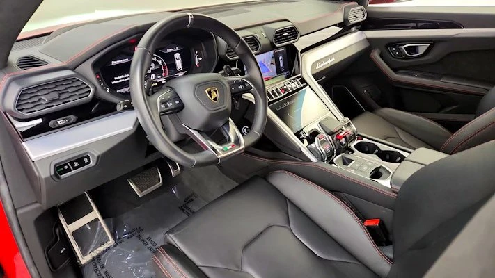 2022 Lamborghini Urus - Image 8 of 15