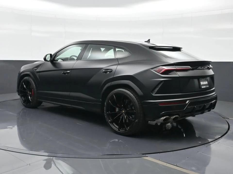 2022 Lamborghini Urus - Image 5 of 6