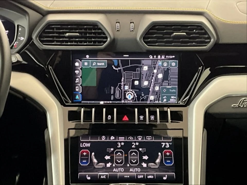 2022 Lamborghini Urus - Image 11 of 20