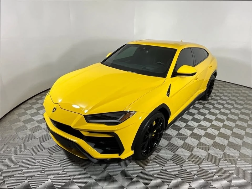 2022 Lamborghini Urus - Image 9 of 20
