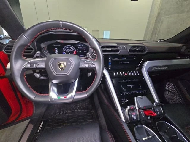 2022 Lamborghini Urus - Image 3 of 4