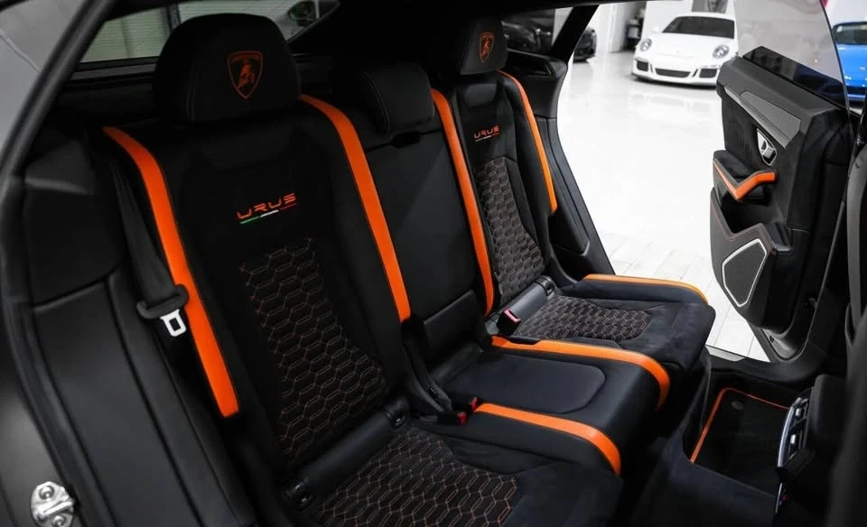 2022 Lamborghini Urus - Image 13 of 19