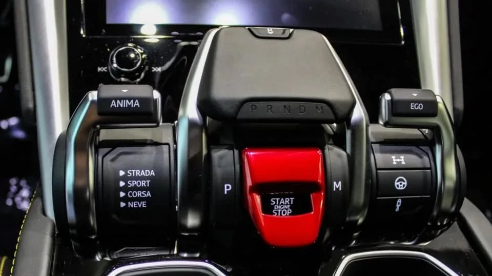 2022 Lamborghini Urus S - Image 9 of 9