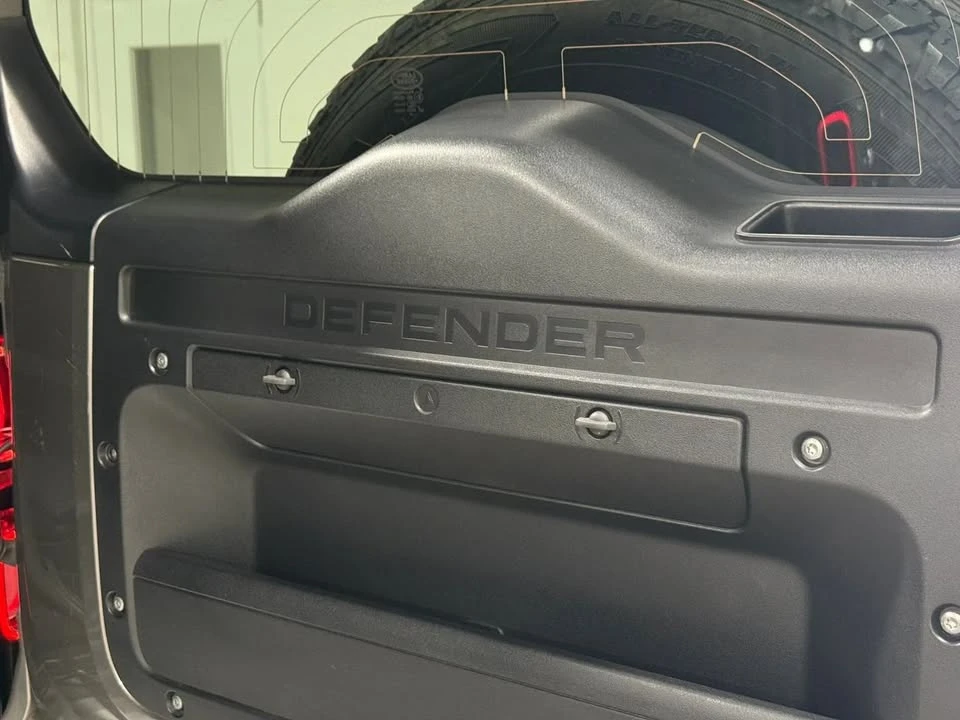 2022 Land Rover Defender L663 - Image 14 of 14