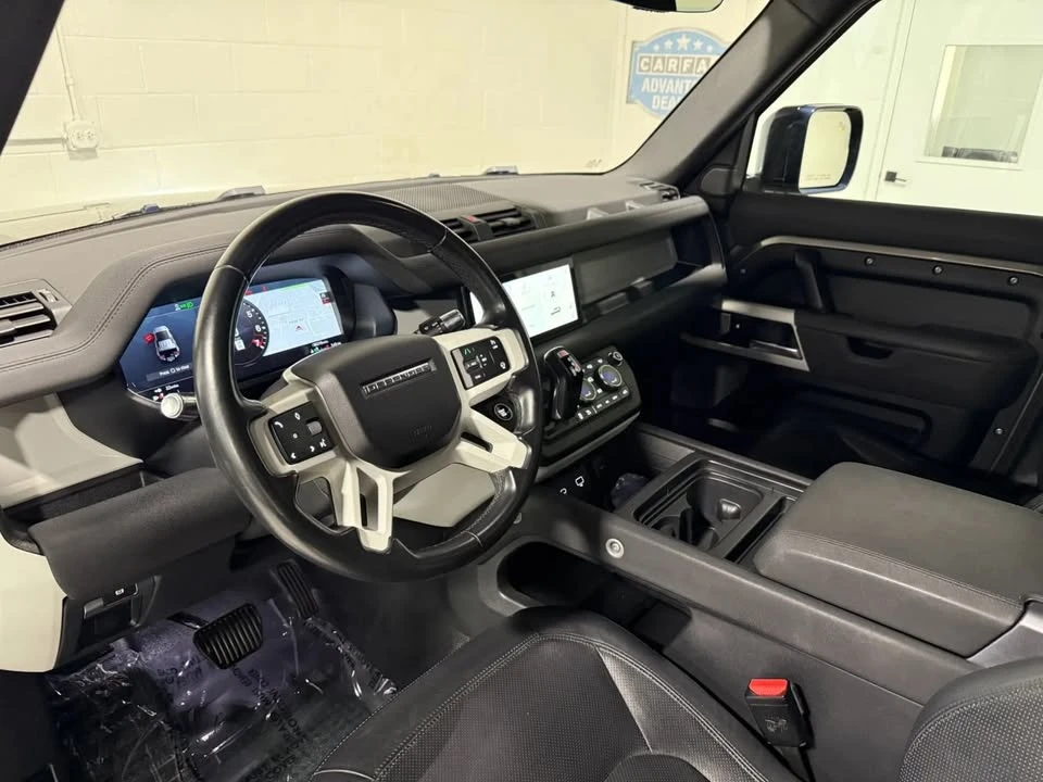 2022 Land Rover Defender L663 - Image 7 of 14