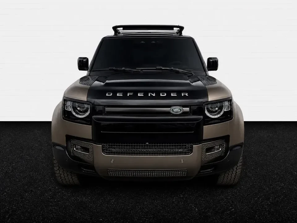 2022 Land Rover Defender L663 - Image 2 of 20