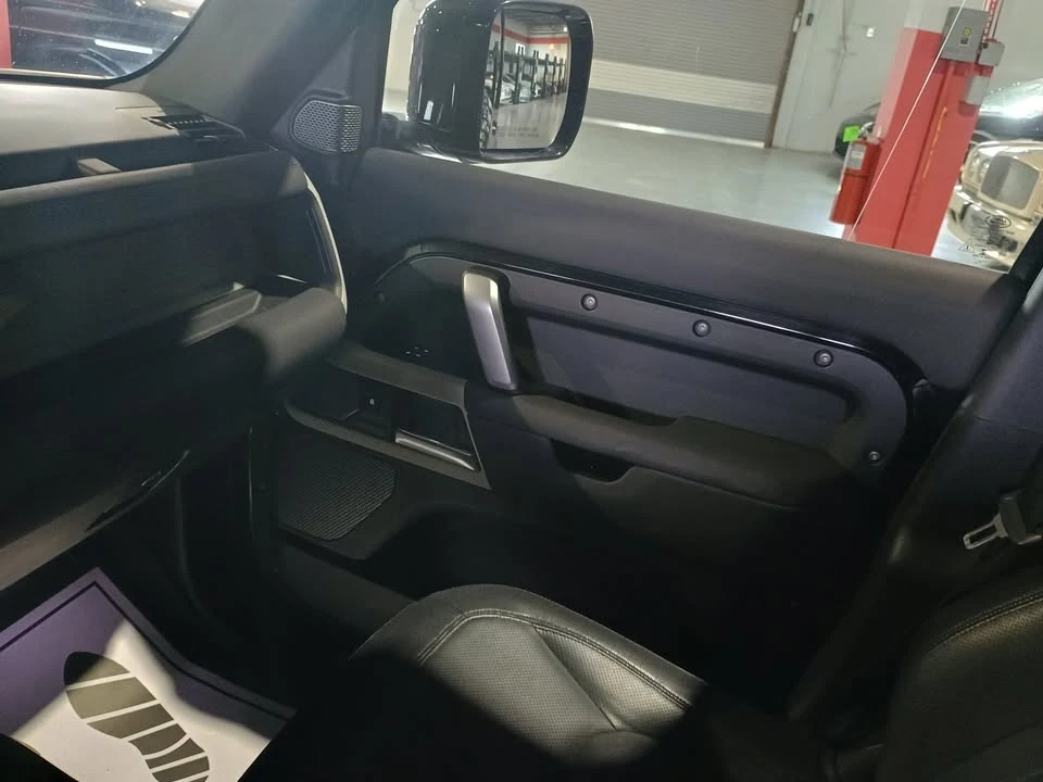 2022 Land Rover Defender L663 - Image 12 of 20