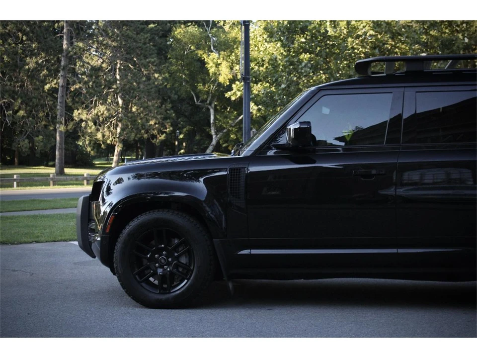 2022 Land Rover Defender L663 - Image 12 of 31