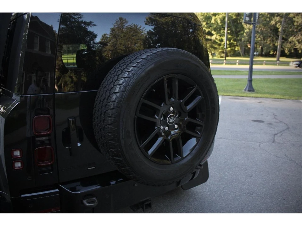 2022 Land Rover Defender L663 - Image 21 of 31