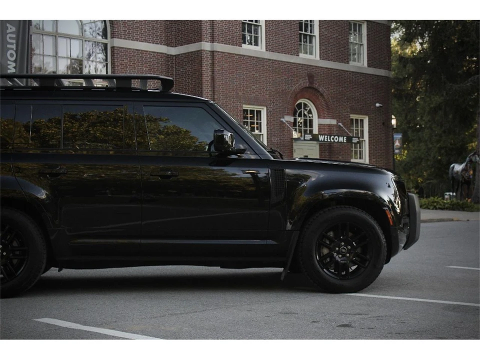 2022 Land Rover Defender L663 - Image 5 of 31