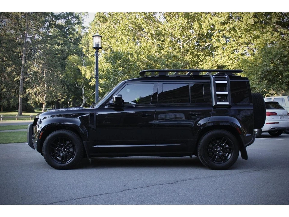 2022 Land Rover Defender L663 - Image 10 of 31