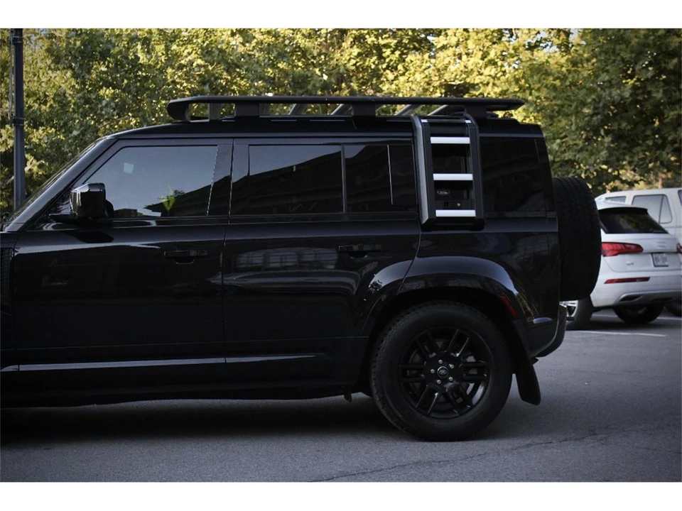 2022 Land Rover Defender L663 - Image 11 of 31