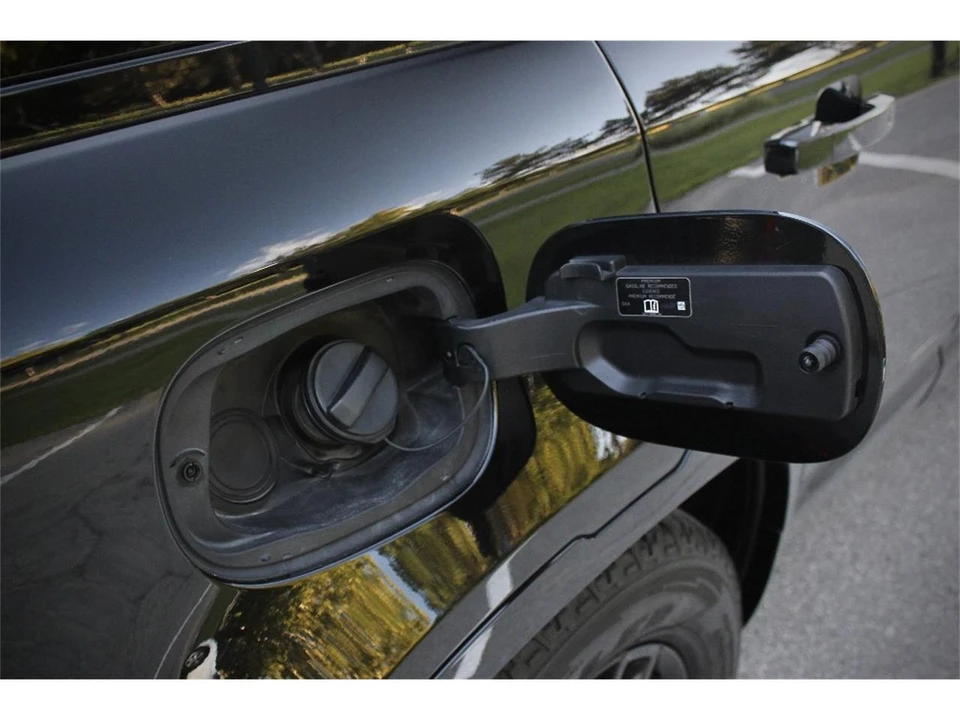 2022 Land Rover Defender L663 - Image 27 of 31