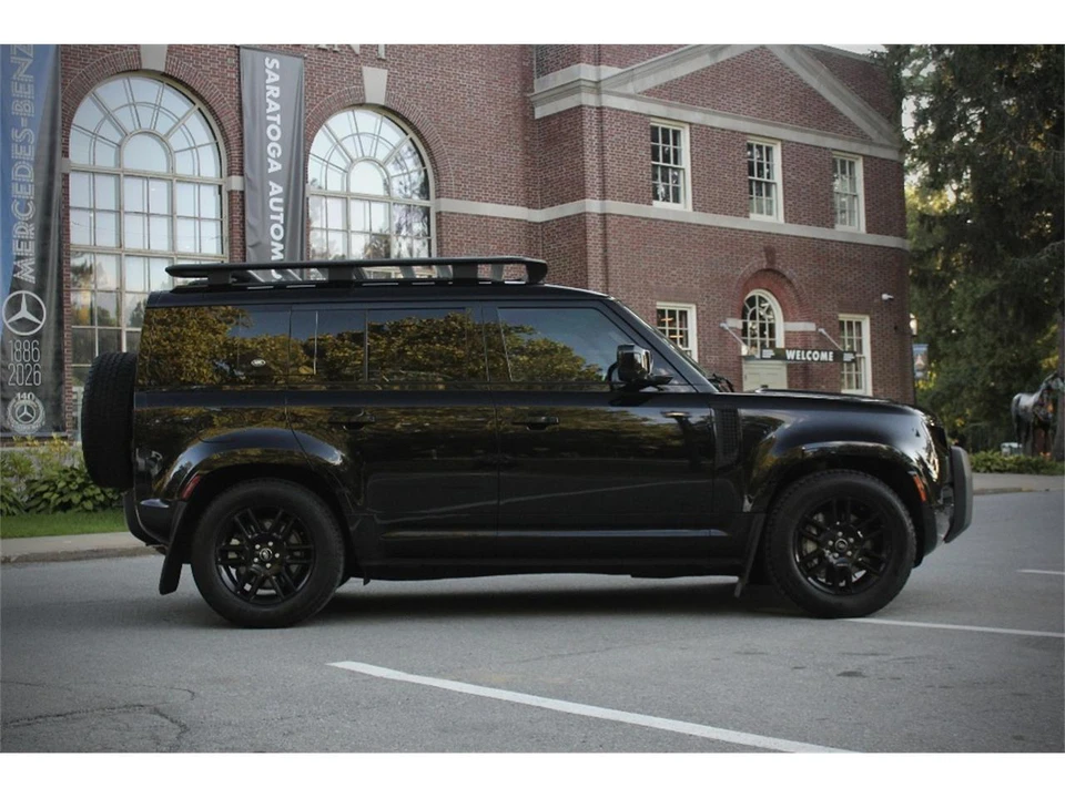 2022 Land Rover Defender L663 - Image 4 of 31