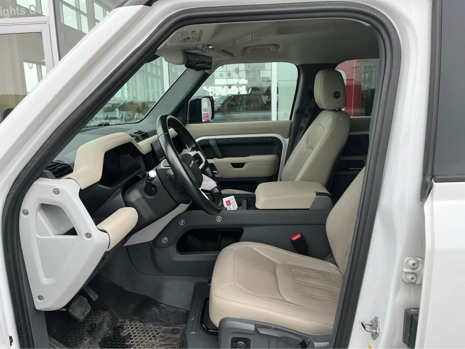 2022 Land Rover Defender L663 - Image 3 of 5