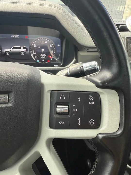 2022 Land Rover Defender L663 - Image 10 of 13