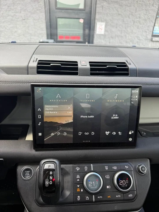 2022 Land Rover Defender L663 - Image 12 of 13